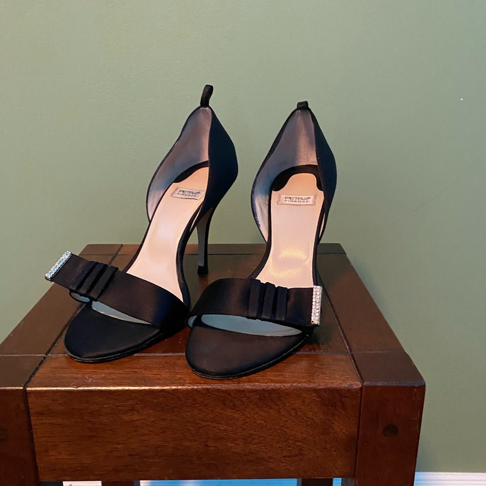 Petra Black Heel